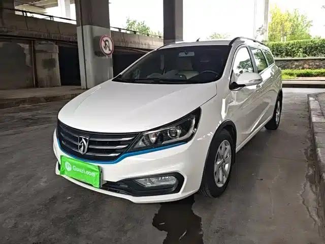 Baojun 310W 2017 1.5L Manual Fashion Edition (National V Emission Standard)