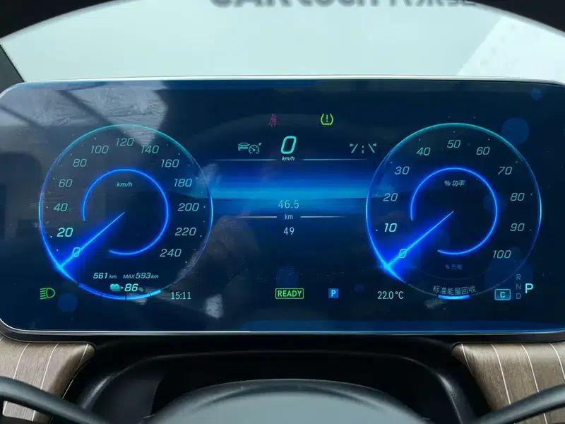 Mercedes-Benz EQE 2025 EQE 500 4MATIC Pioneer Edition — миниатюра 8