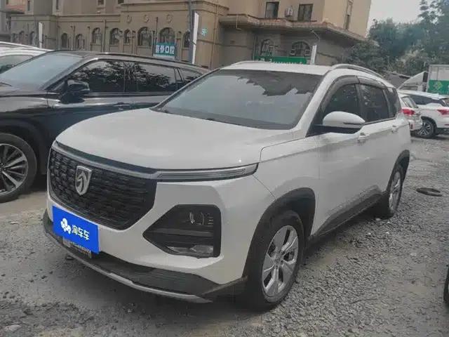 Baojun 530 2020 1.5T CVT Luxury Connected Edition 5-seater
