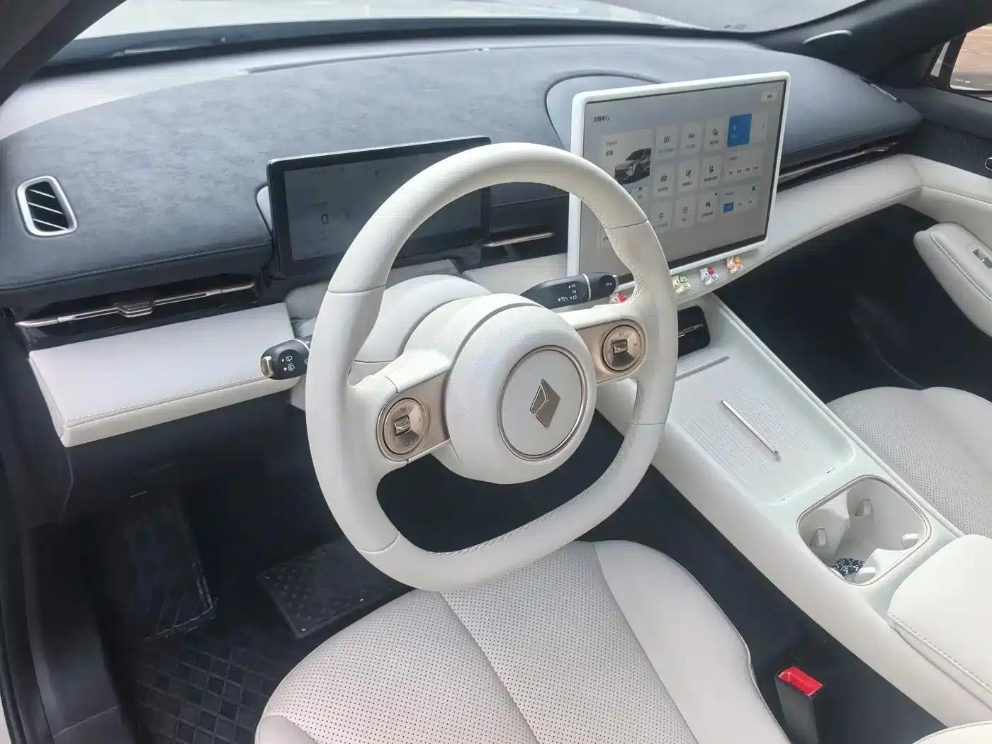 Baojun Yunhai 2024 600km Pure Electric Version — миниатюра 13