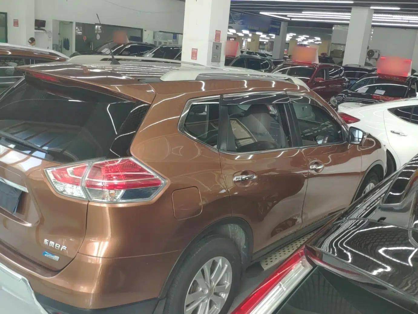 Nissan X-Trail 2014 2.0L CVT Comfort Edition 2WD — миниатюра 6