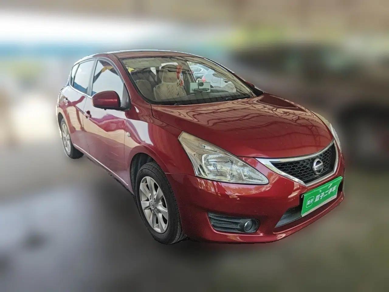 Nissan Tiida 2014 1.6L CVT Cool Cafe Edition — миниатюра 3