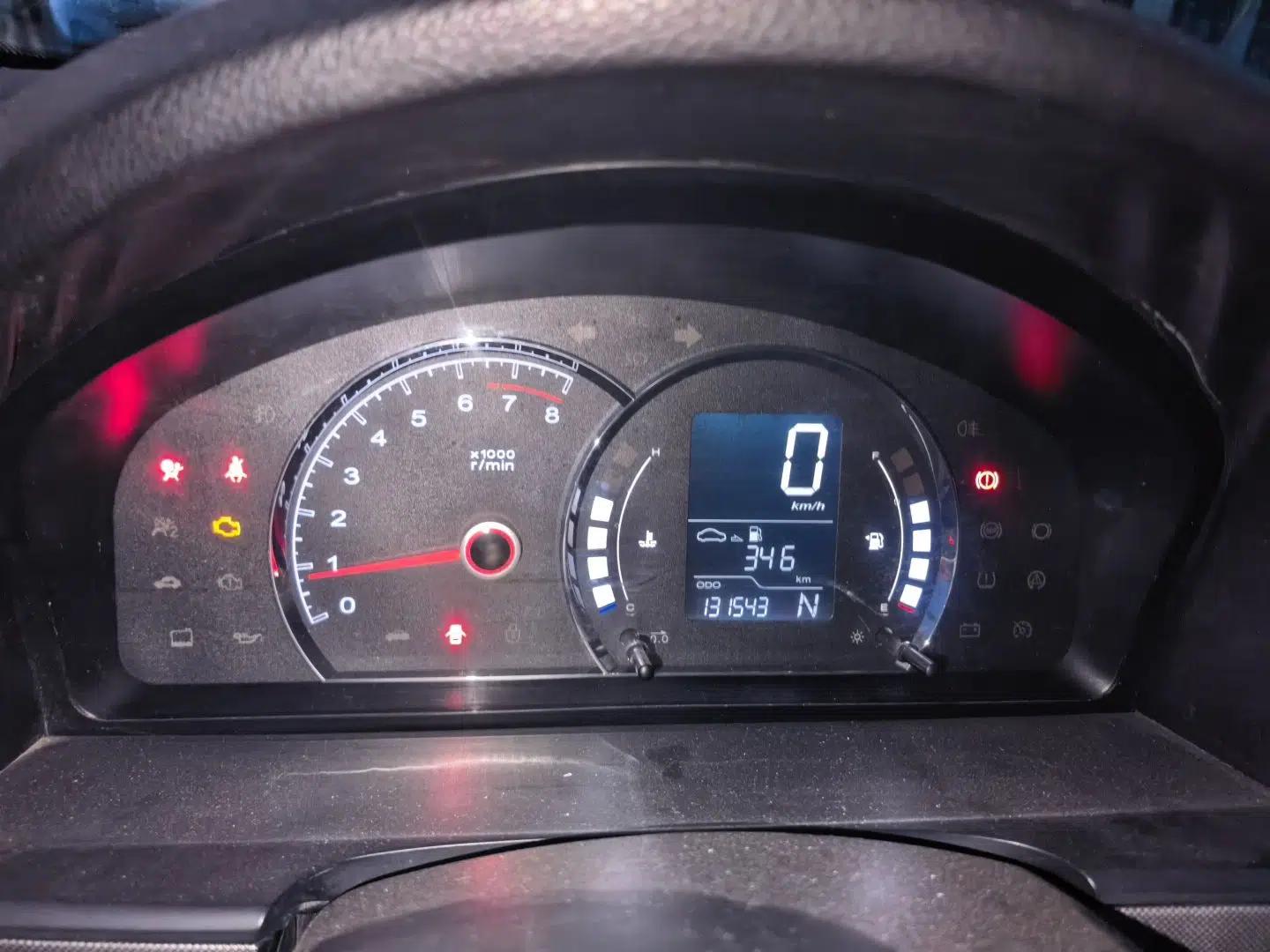Roewe 350 2013 350C 1.5L Automatic Xunyue Edition — миниатюра 11