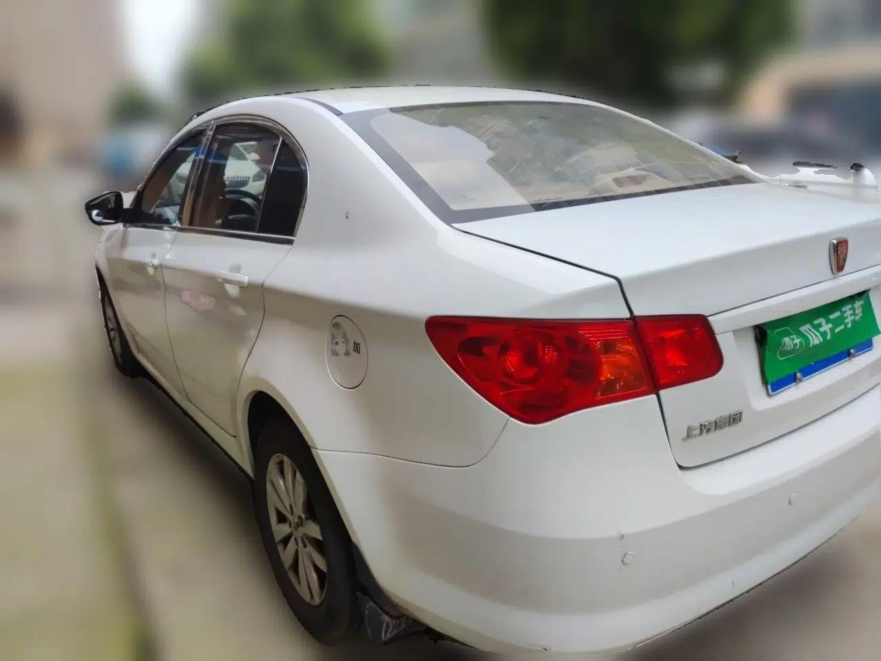 Roewe 350 2014 1.5L Automatic Xunda Edition — миниатюра 4