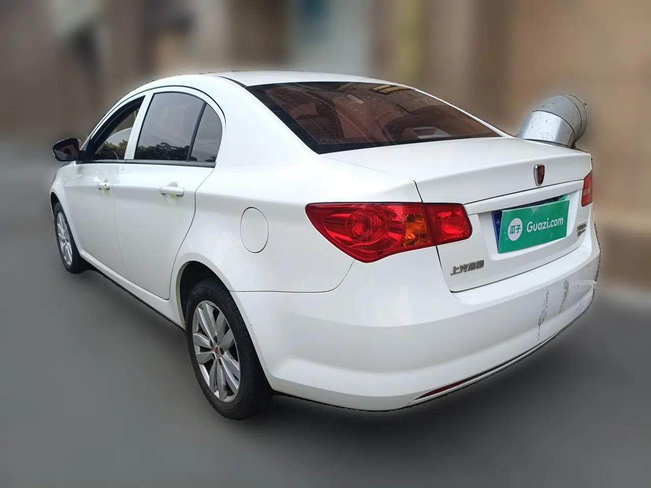 Roewe 350 2013 350S 1.5L Manual Xunchi Edition — миниатюра 4