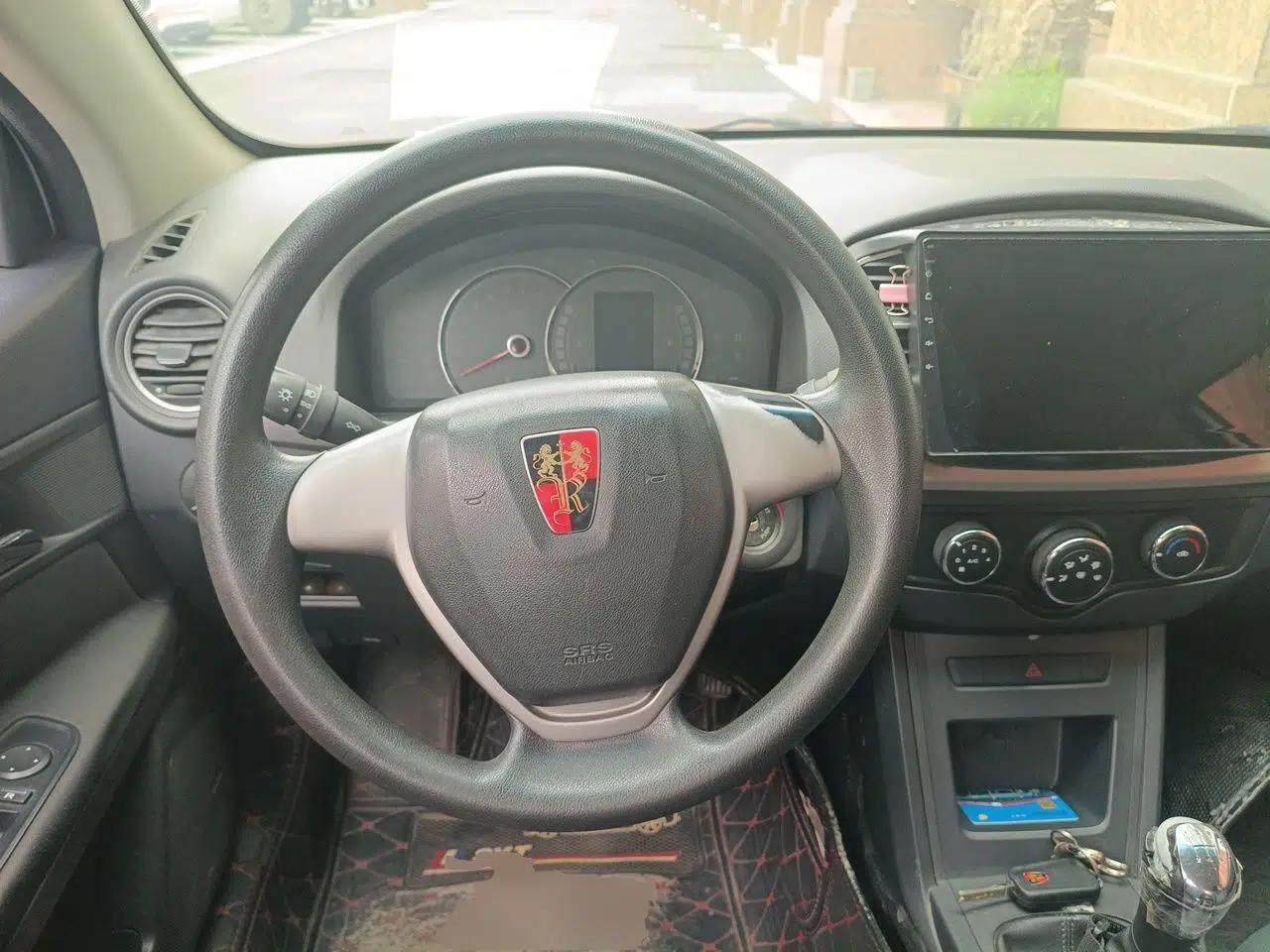 Roewe 350 2013 350S 1.5L Manual Xunchi Edition — миниатюра 10