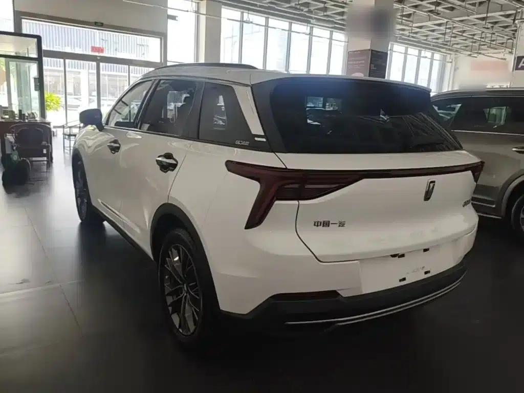 Bestune T55 2023 1.5T Automatic Leap Forward Edition — миниатюра 5