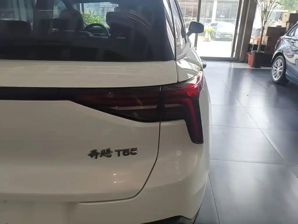 Bestune T55 2023 1.5T Automatic Leap Forward Edition — миниатюра 8