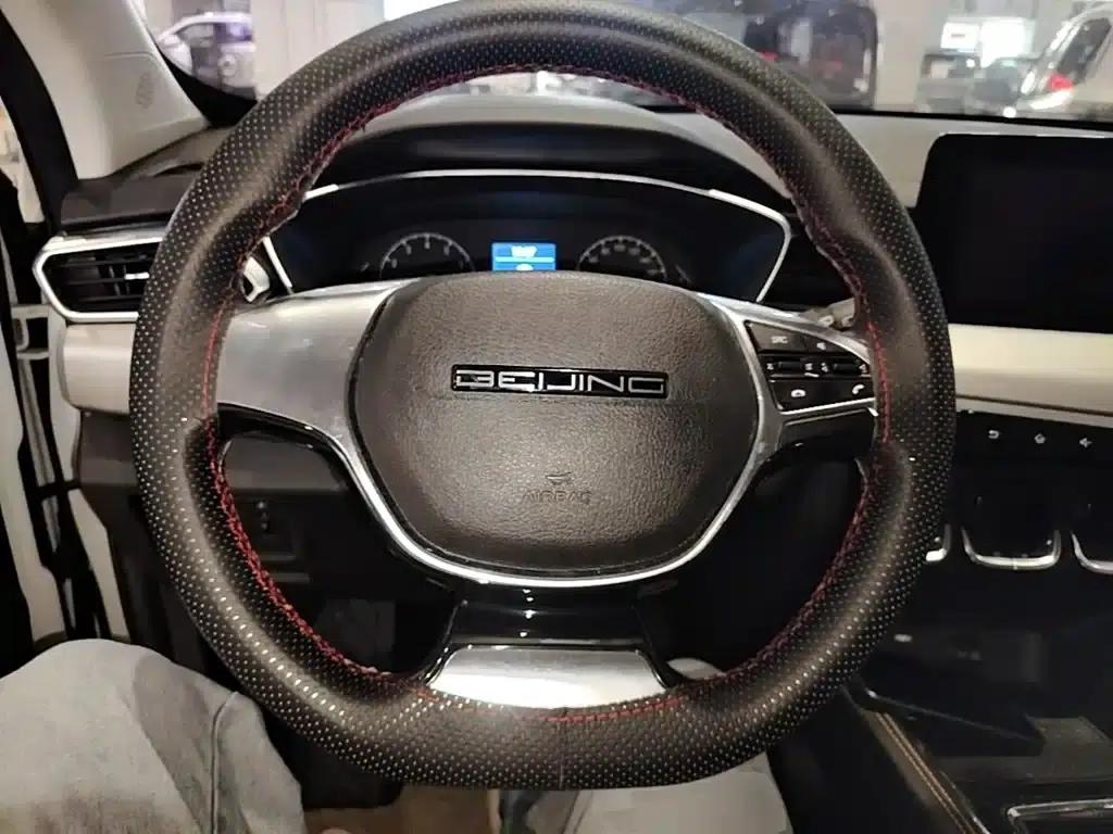 Beijing X3 2021 1.5T Manual Glory Edition — миниатюра 11