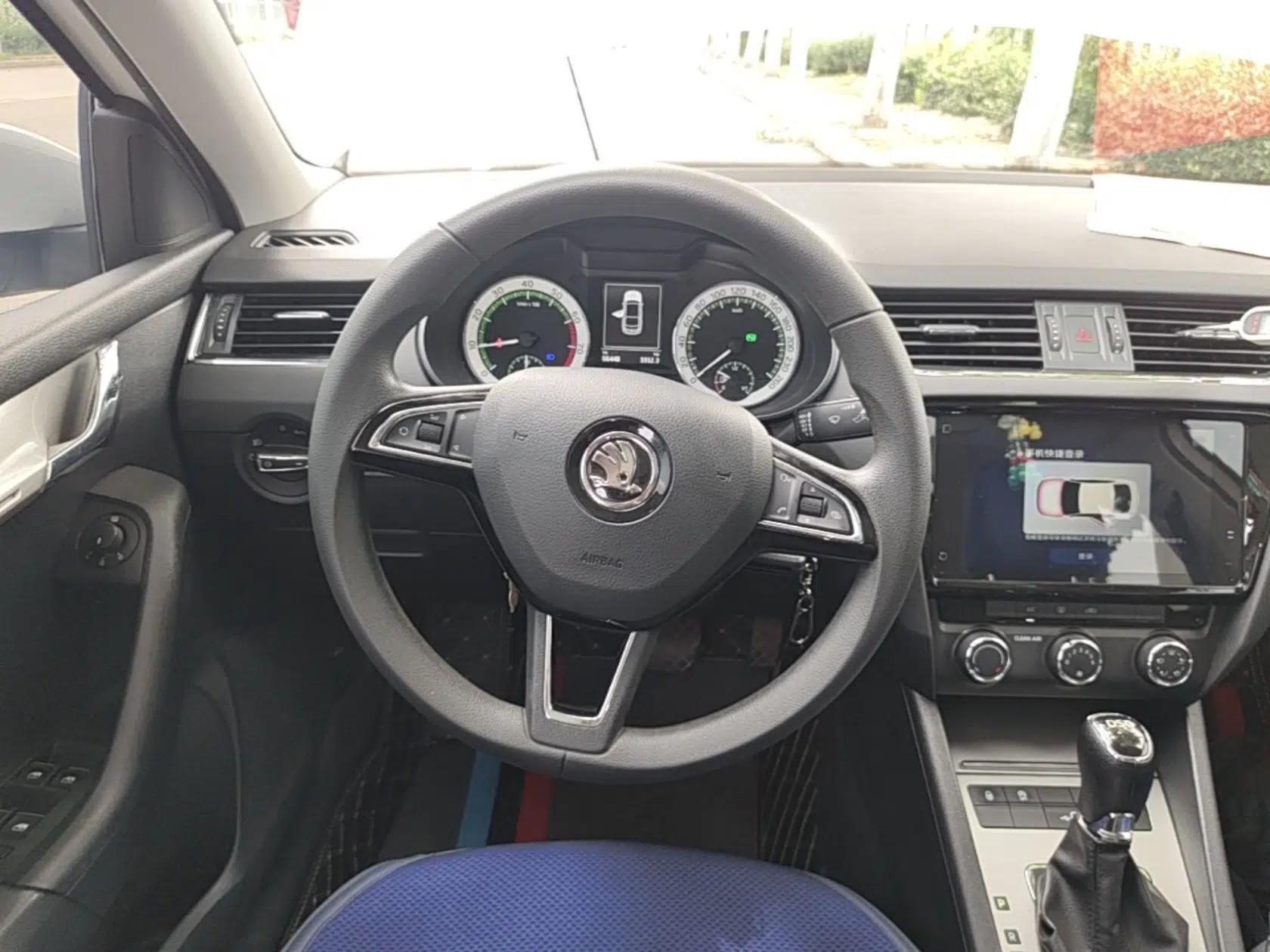 Skoda Octavia 2019 TSI230 DSG SmartDrive Luxury Edition China VI — миниатюра 13