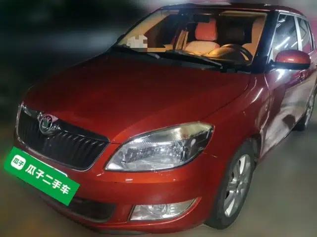Skoda Fabia 2012 1.4L Manual Jingling Edition