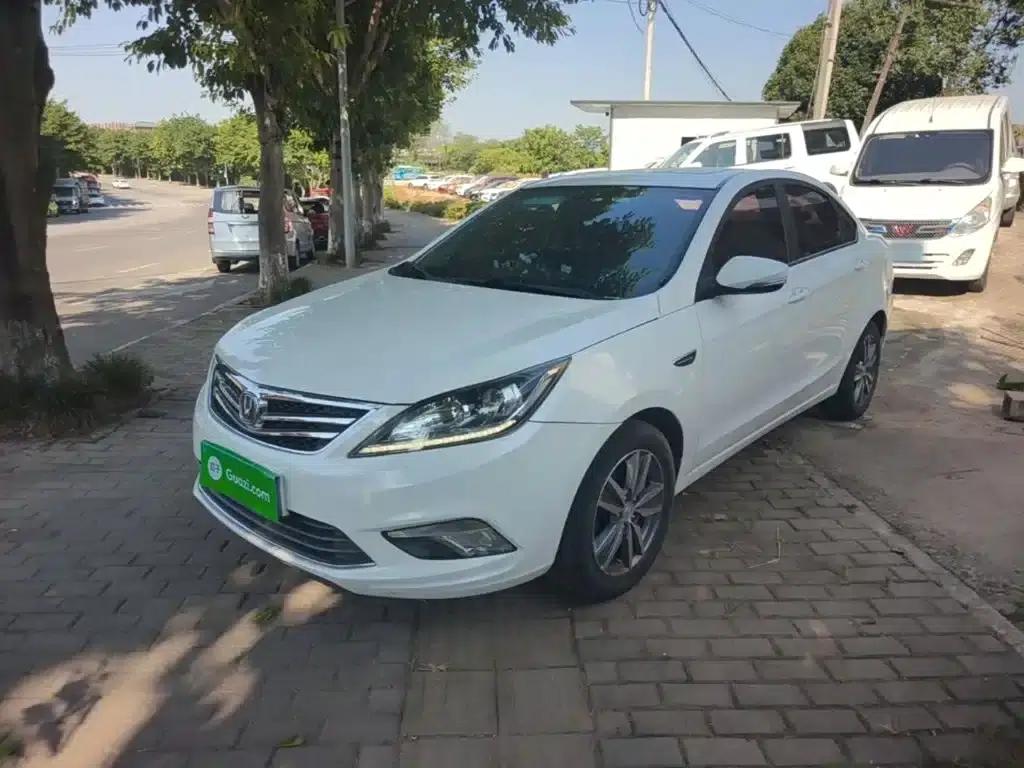 Changan Eado 2016 1.6L Automatic Fashion Edition — миниатюра 2