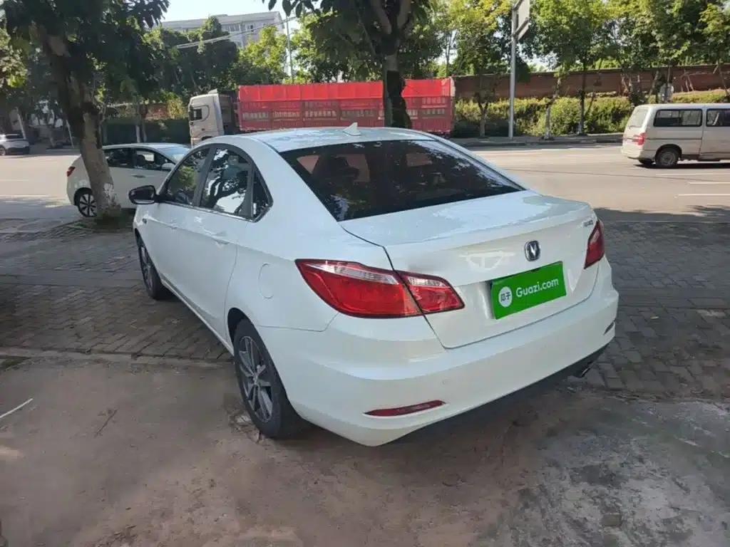 Changan Eado 2016 1.6L Automatic Fashion Edition — миниатюра 5