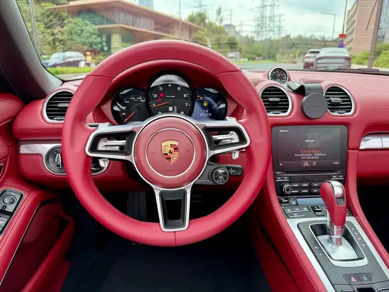 2022 Porsche 718 Boxster 2.0T — миниатюра 18