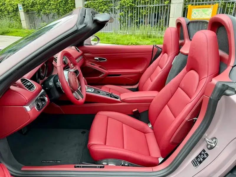 2022 Porsche 718 Boxster 2.0T — миниатюра 19