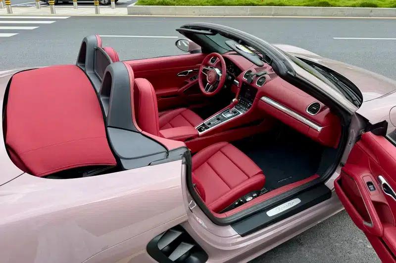 2022 Porsche 718 Boxster 2.0T — миниатюра 21
