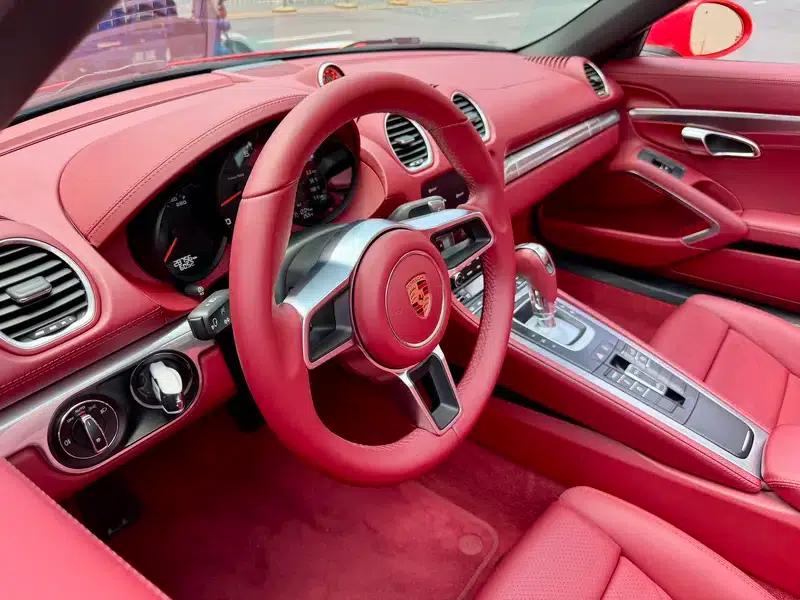 2016 Porsche 718 Boxster 2.0T — миниатюра 14