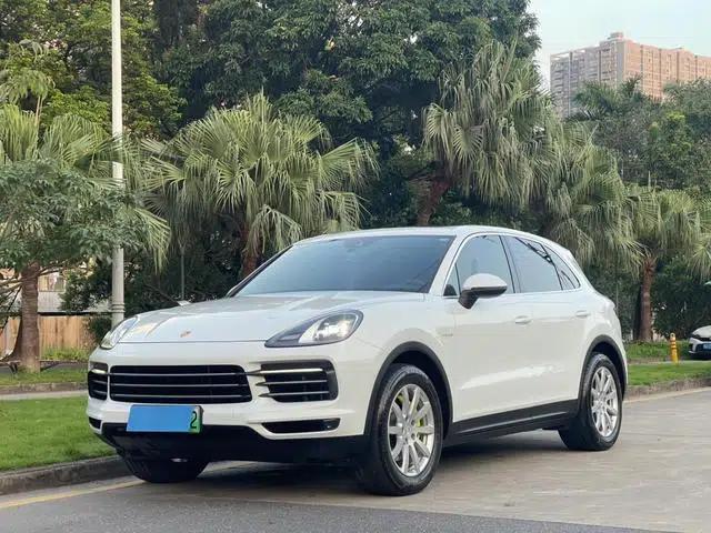 Cayenne E-Hybrid 2020 Cayenne E-Hybrid 2.0T