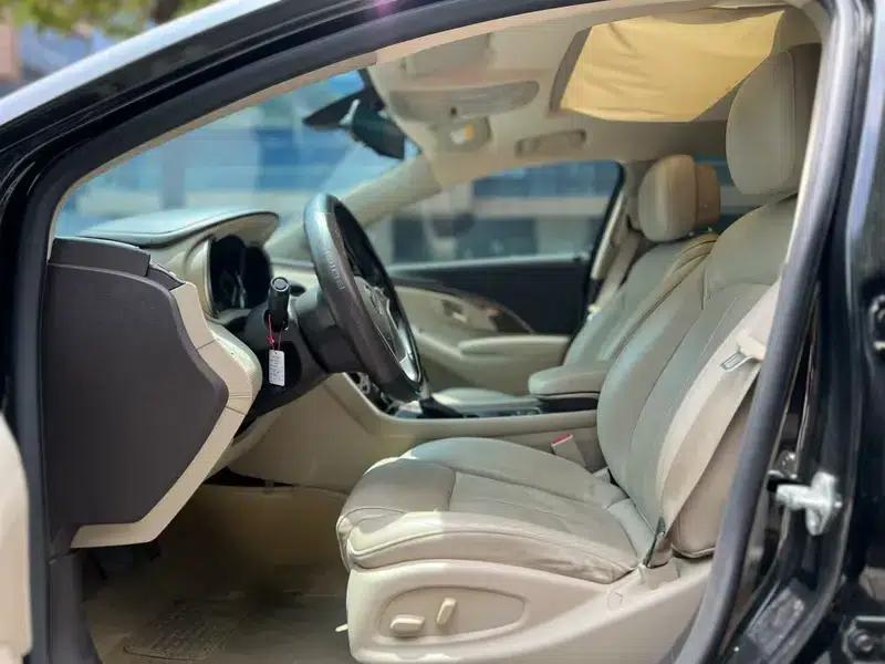 Buick LaCrosse 2013 2.4L SIDI Elite Comfort — миниатюра 8