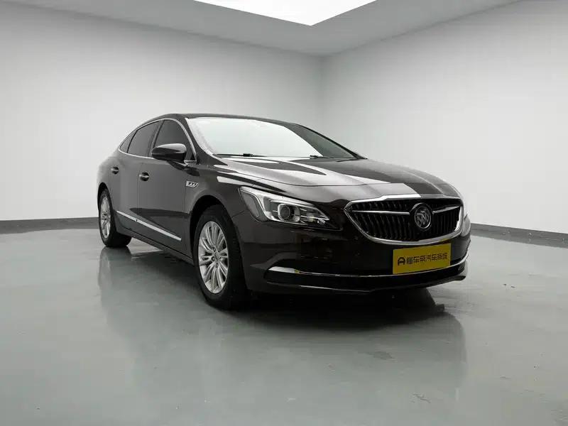 Buick LaCrosse 2018 30H Elite — миниатюра 3