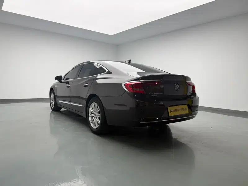 Buick LaCrosse 2018 30H Elite — миниатюра 5