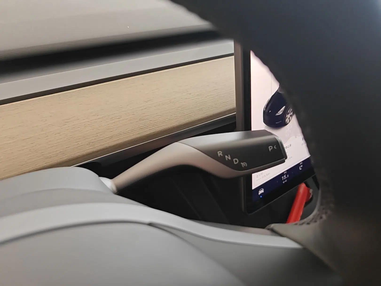 Tesla Model Y 2022 Revised Version Rear-Wheel Drive — миниатюра 21