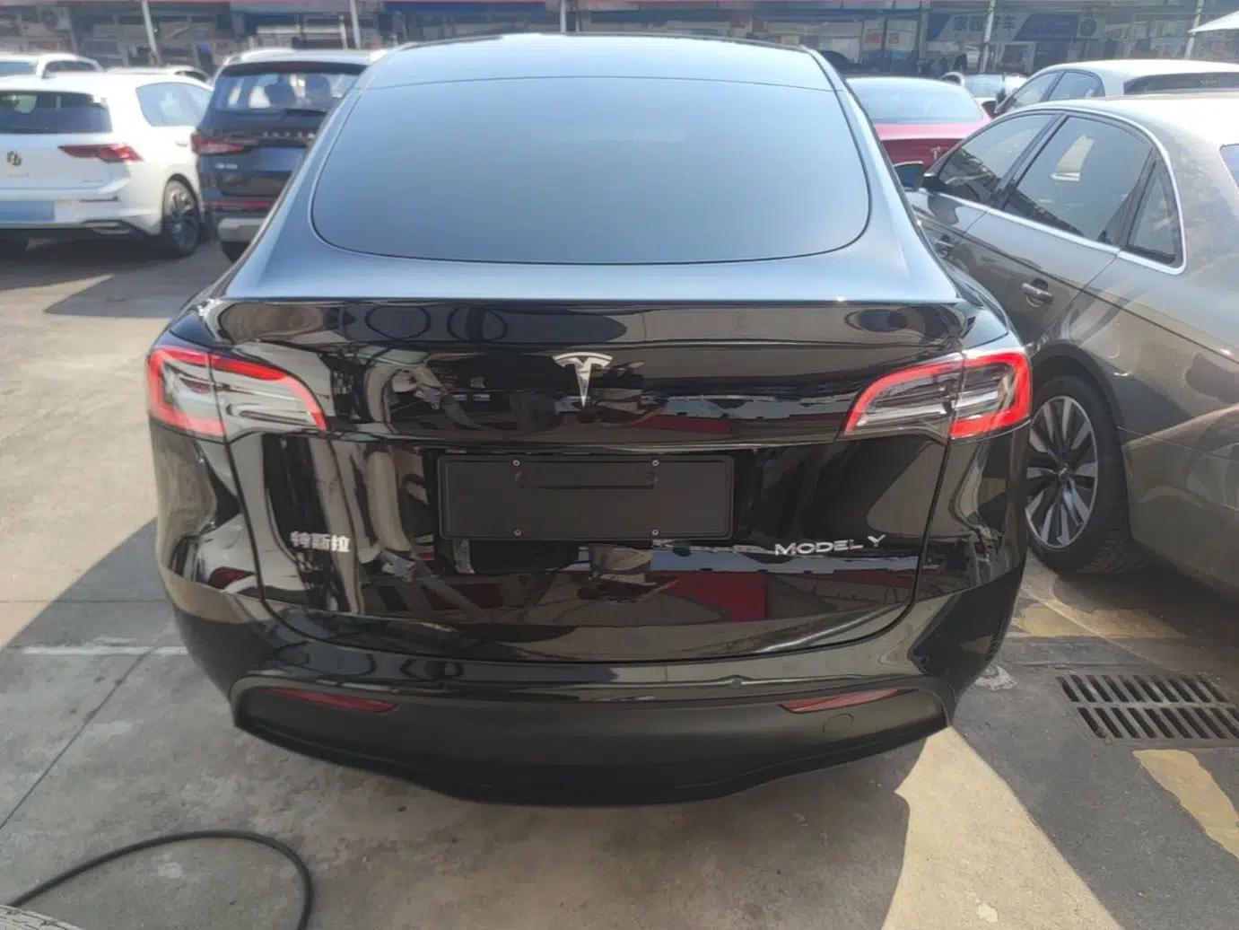 Tesla Model Y 2022 Revised Version Rear-Wheel Drive — миниатюра 5