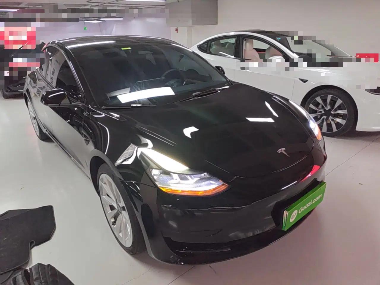 Tesla Model 3 2022 Rear-Wheel-Drive Version — миниатюра 3