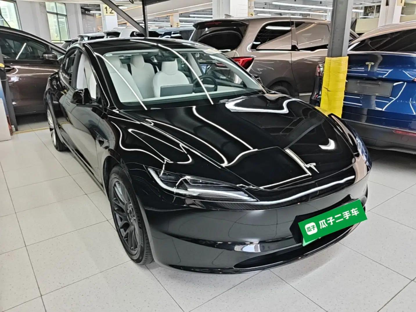 Tesla Model 3 2023 Rear-Wheel-Drive Version — миниатюра 3