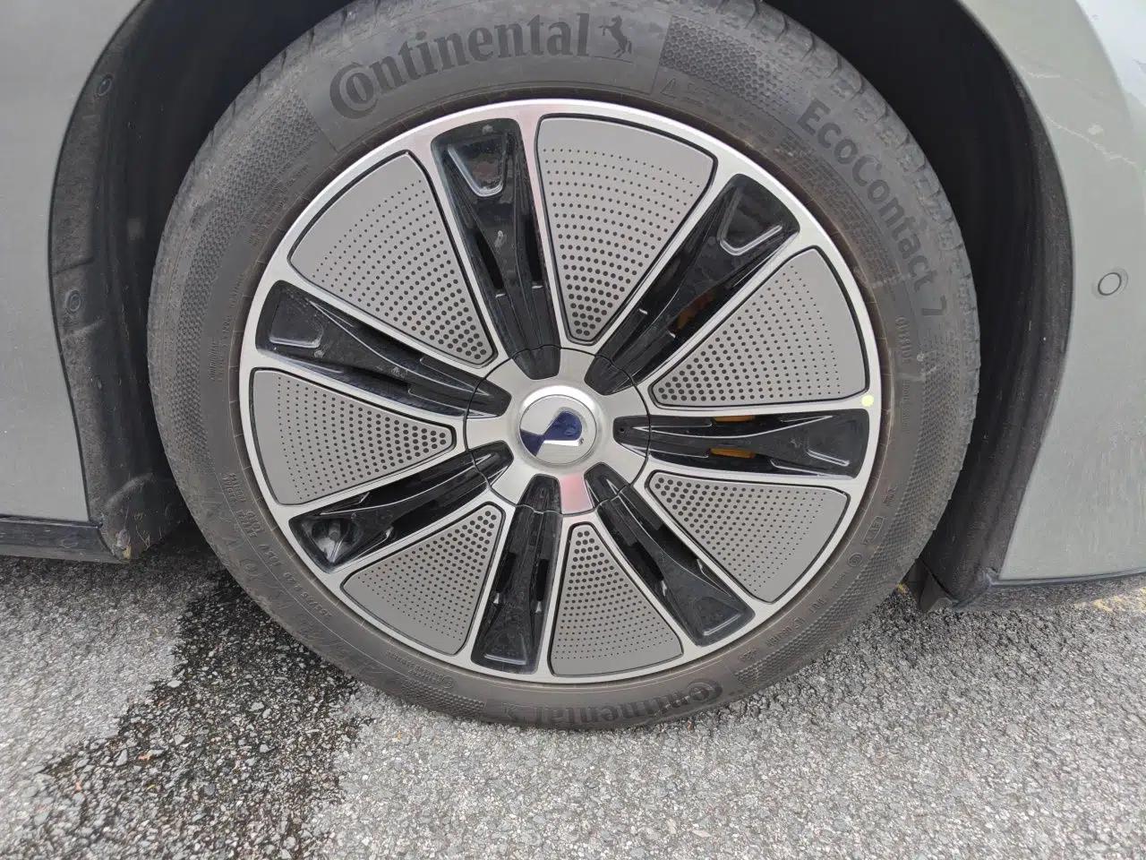 Denza Z9GT 2024 1100 Four-Wheel Drive Max Edition — миниатюра 5