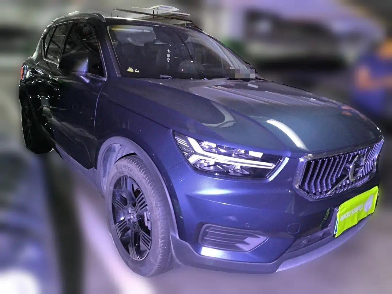 Volvo XC40 2021 T3 Zhiyuan Luxury Edition — миниатюра 3