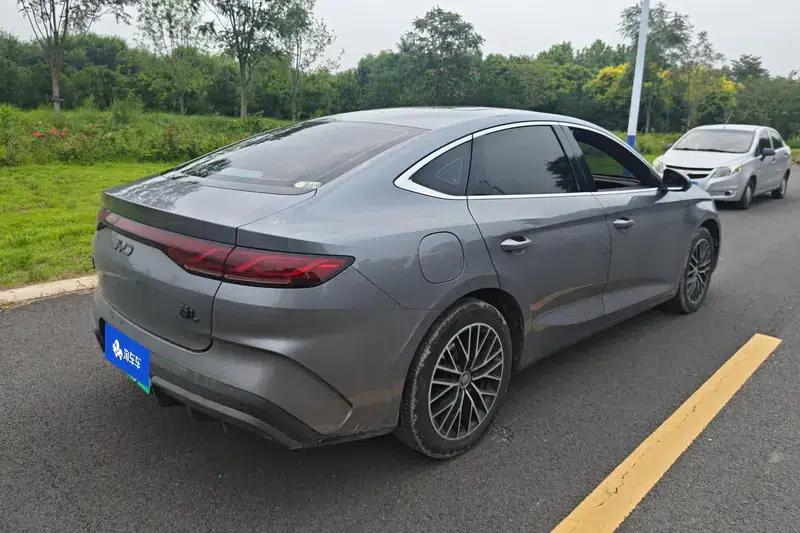 Qin L DM 2024 DM-i 120KM Excellent Edition — миниатюра 3