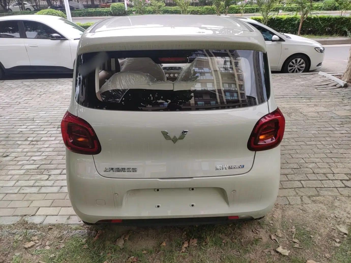 Wuling Hongguang MINIEV 2025 Four-Door Version Advanced Edition — миниатюра 5
