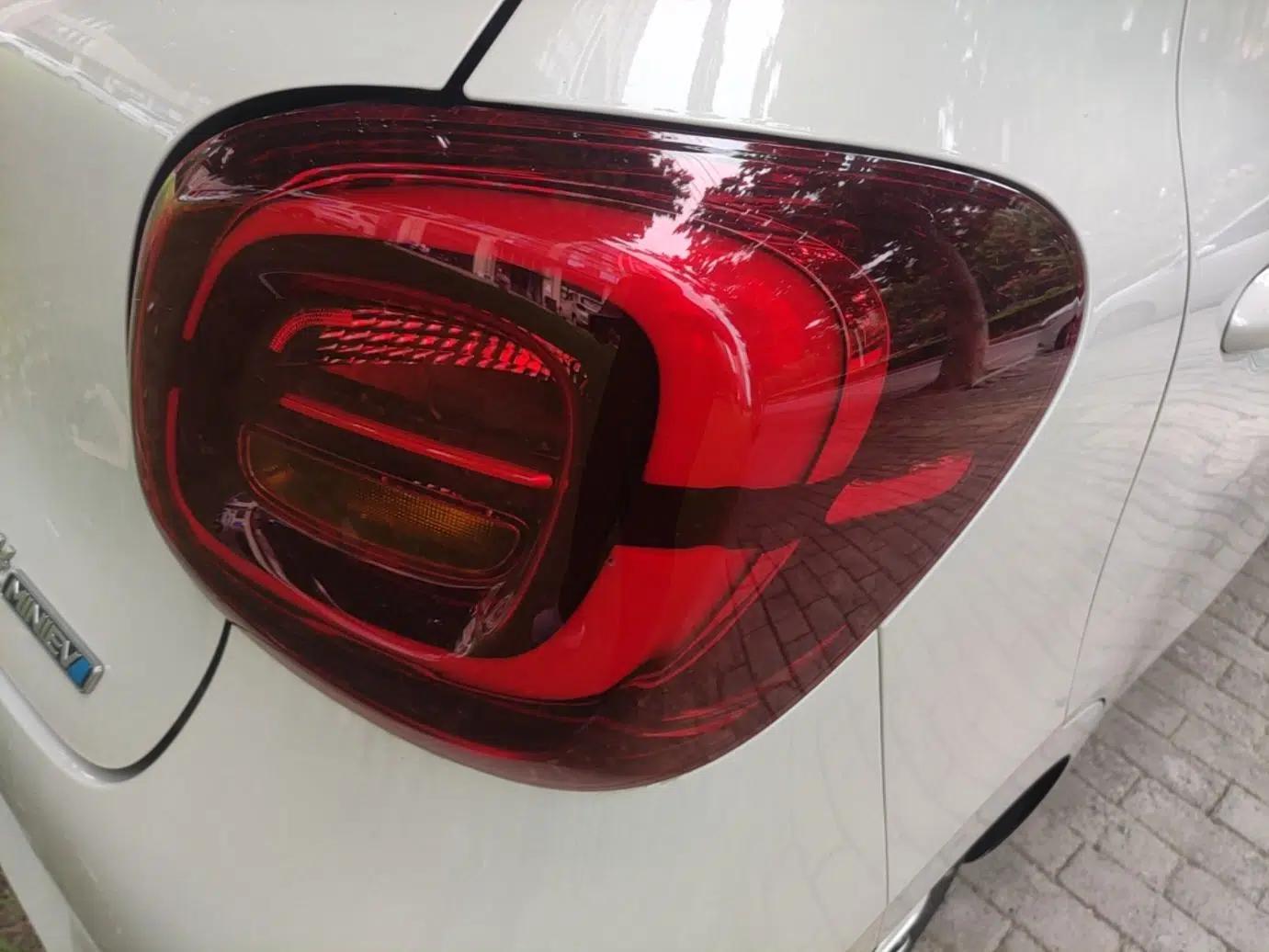 Wuling Hongguang MINIEV 2025 Four-Door Version Advanced Edition — миниатюра 9