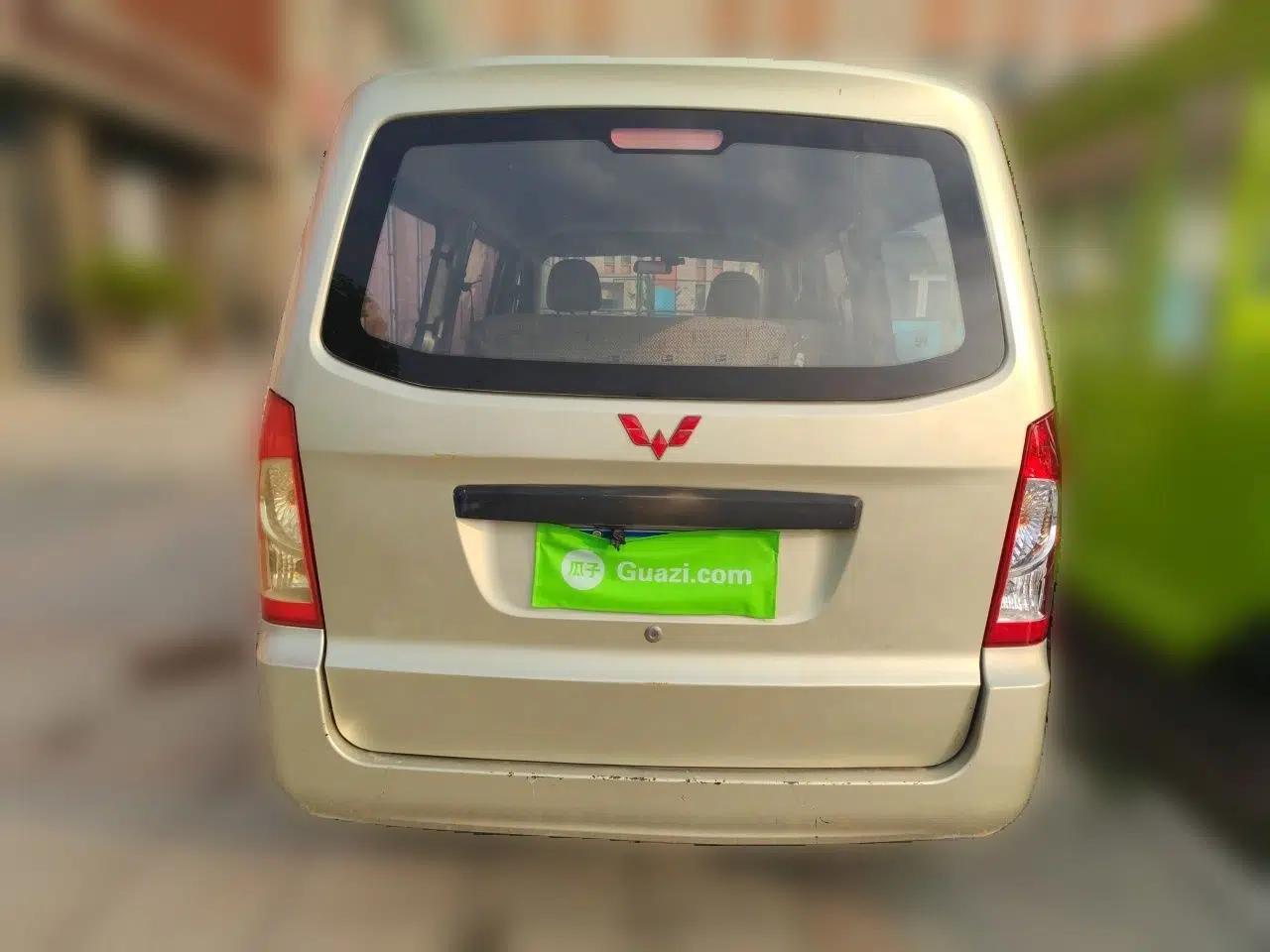Wuling Rongguang 2014 1.2L S Standard Model — миниатюра 5