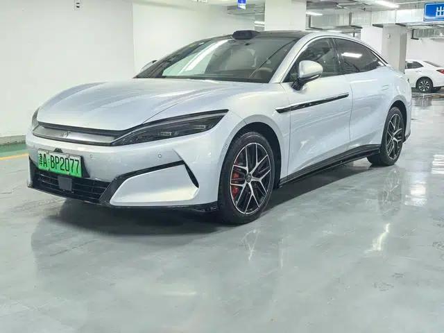 Han L EV 2025 Model 601KM Four-Wheel Drive LiDAR Flagship Edition