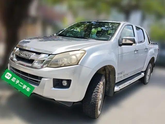 Isuzu D-MAX 2015 2.5T Two-Wheel Drive Manual High-Performance Base Version 4JK1