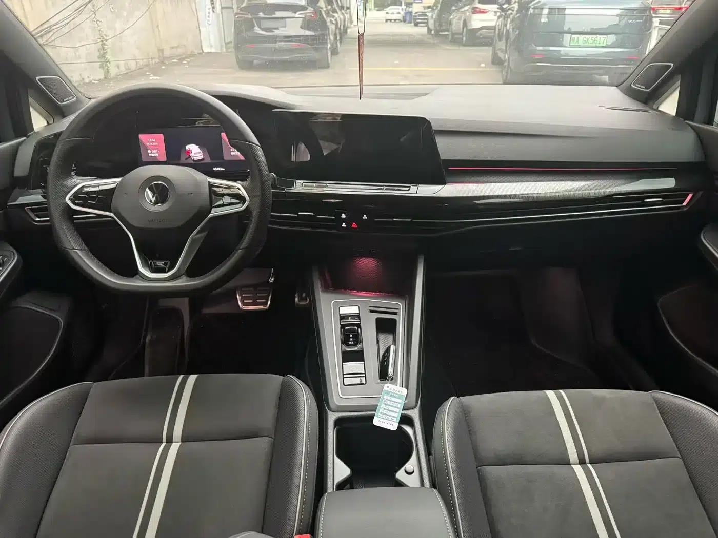 2021 Golf 280TSI DSG R-Line — миниатюра 8