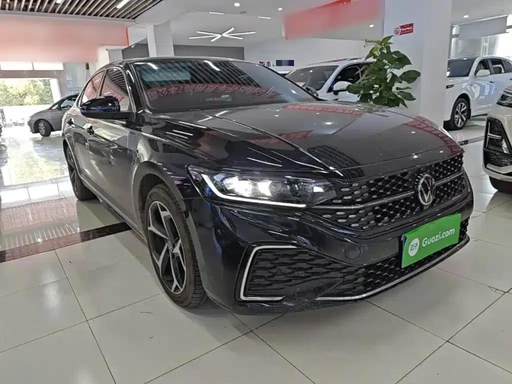 2024 Passat 330TSI Starry Sky Elite Edition — миниатюра 4