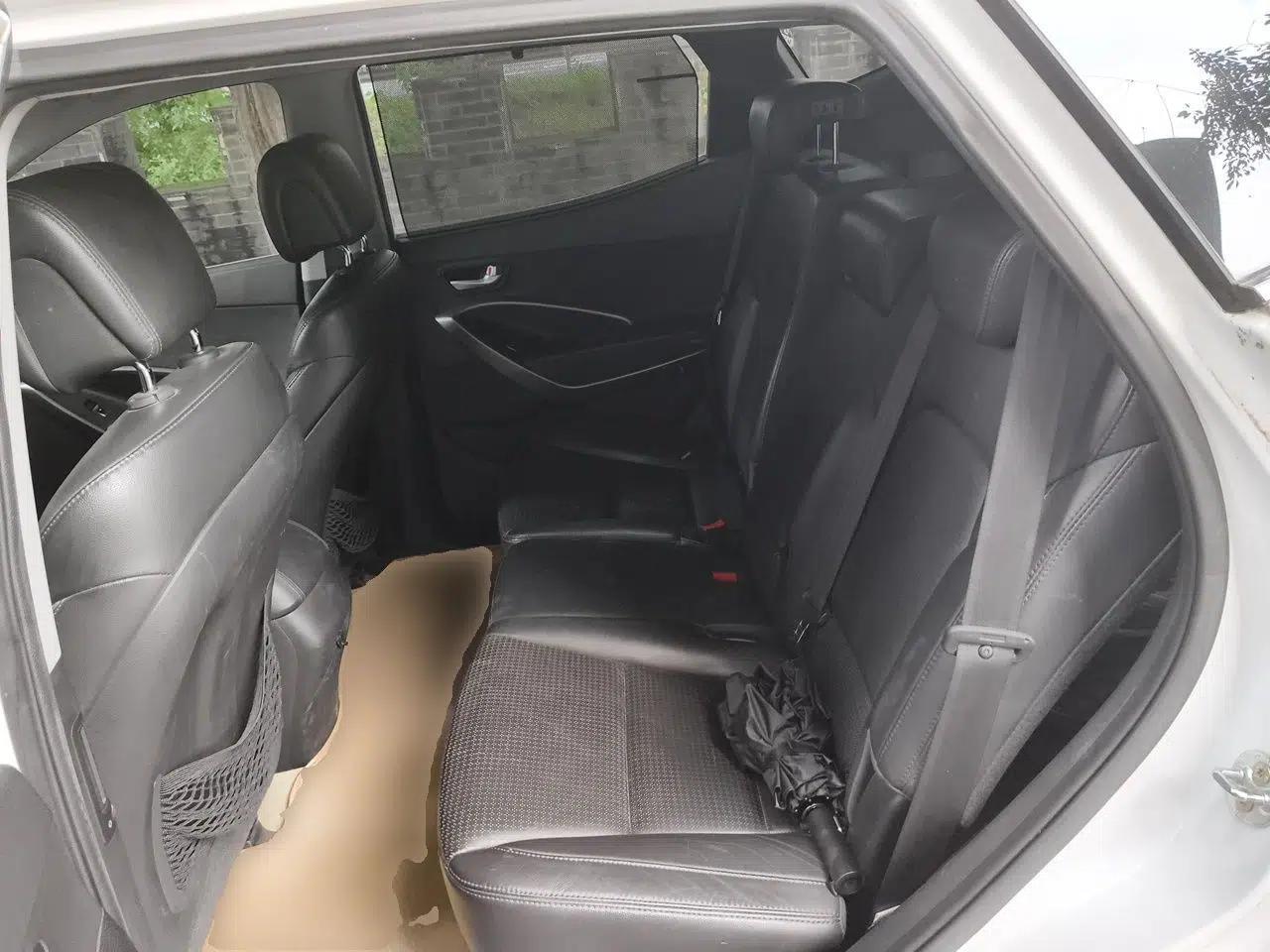 Hyundai Santa Fe 2013 2.4L Automatic Two-Wheel Drive Smart Version — миниатюра 17