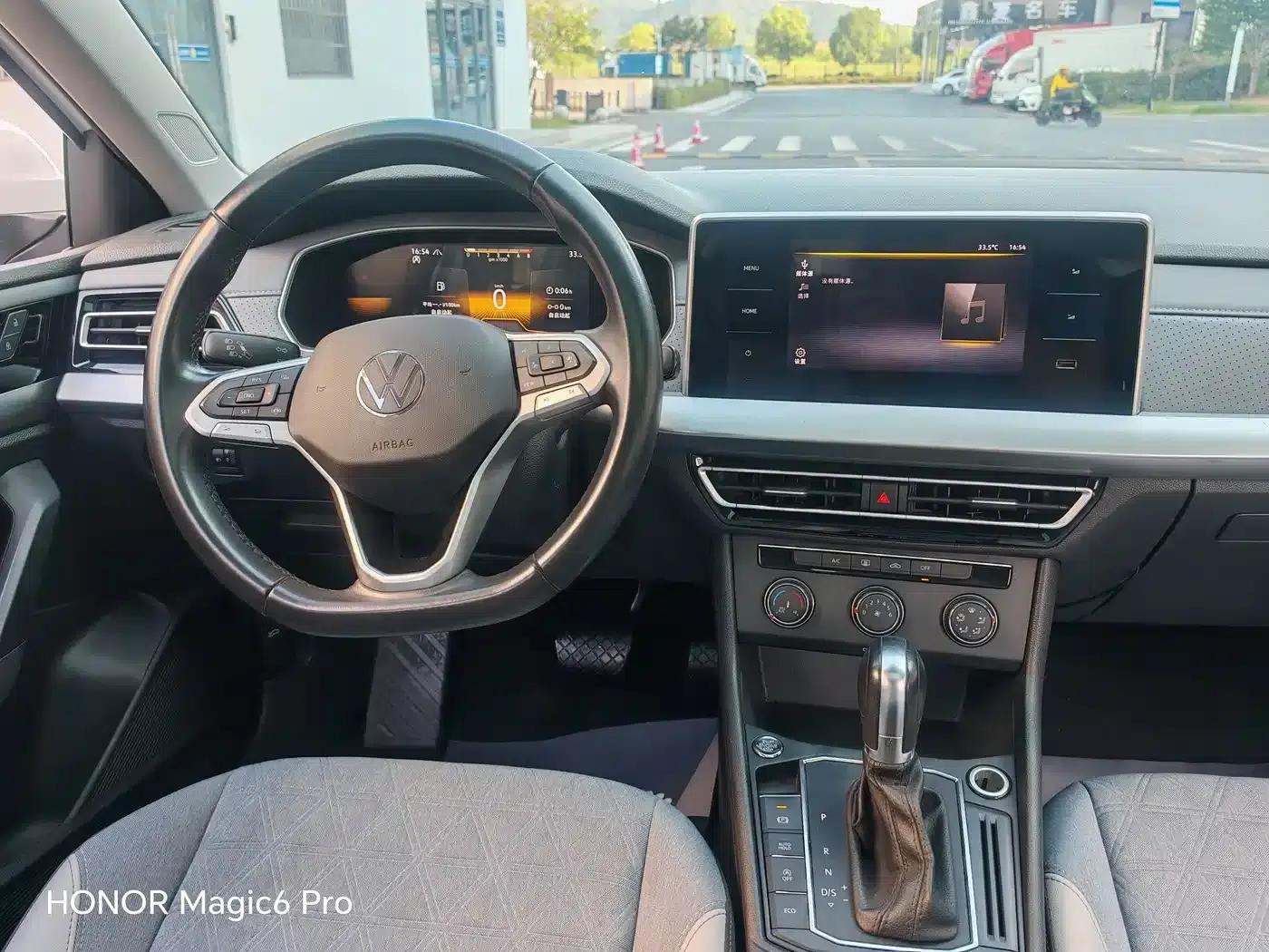 2023 Volkswagen Lavida 280TSI DSG Full Comfort Edition — миниатюра 11
