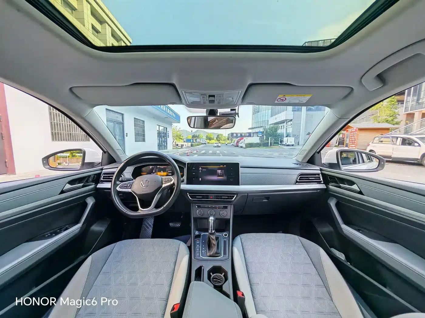 2023 Volkswagen Lavida 280TSI DSG Full Comfort Edition — миниатюра 15