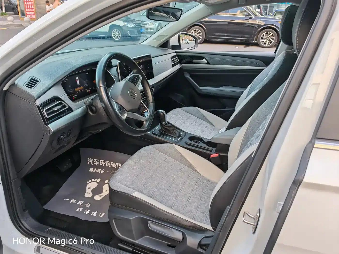 2023 Volkswagen Lavida 280TSI DSG Full Comfort Edition — миниатюра 9