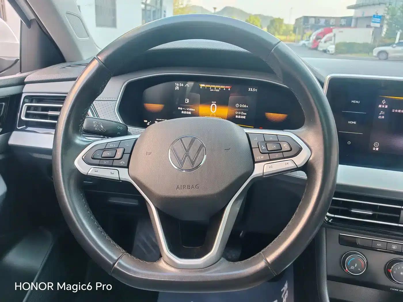 2023 Volkswagen Lavida 280TSI DSG Full Comfort Edition — миниатюра 10
