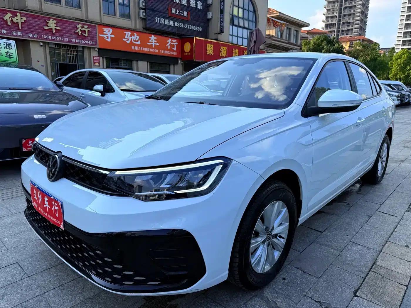 2025 Volkswagen Lavida New Elite 1.5L New Elite Edition — миниатюра 1