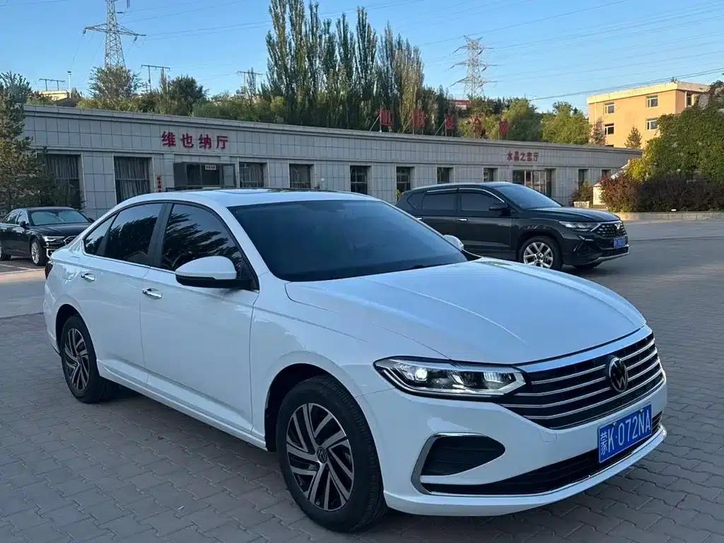2023 Volkswagen Lavida 1.5L Automatic Full Comfort Edition — миниатюра 3