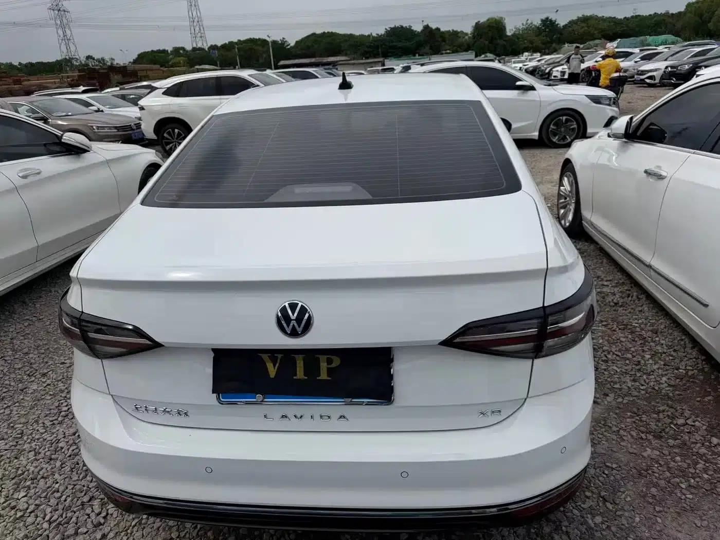 2023 Volkswagen Lavida New Elite 1.5L Automatic Wish Edition — миниатюра 9