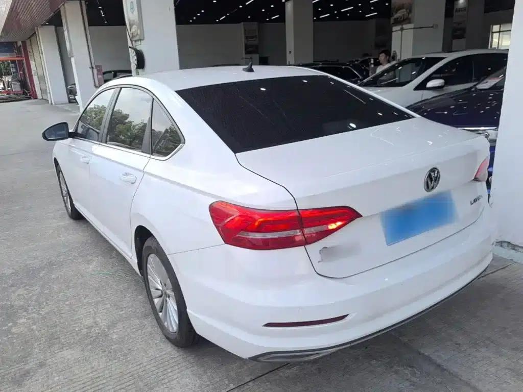 2019 Volkswagen Lavida 1.5L Automatic Comfort Edition (China VI Emission Standard) — миниатюра 5