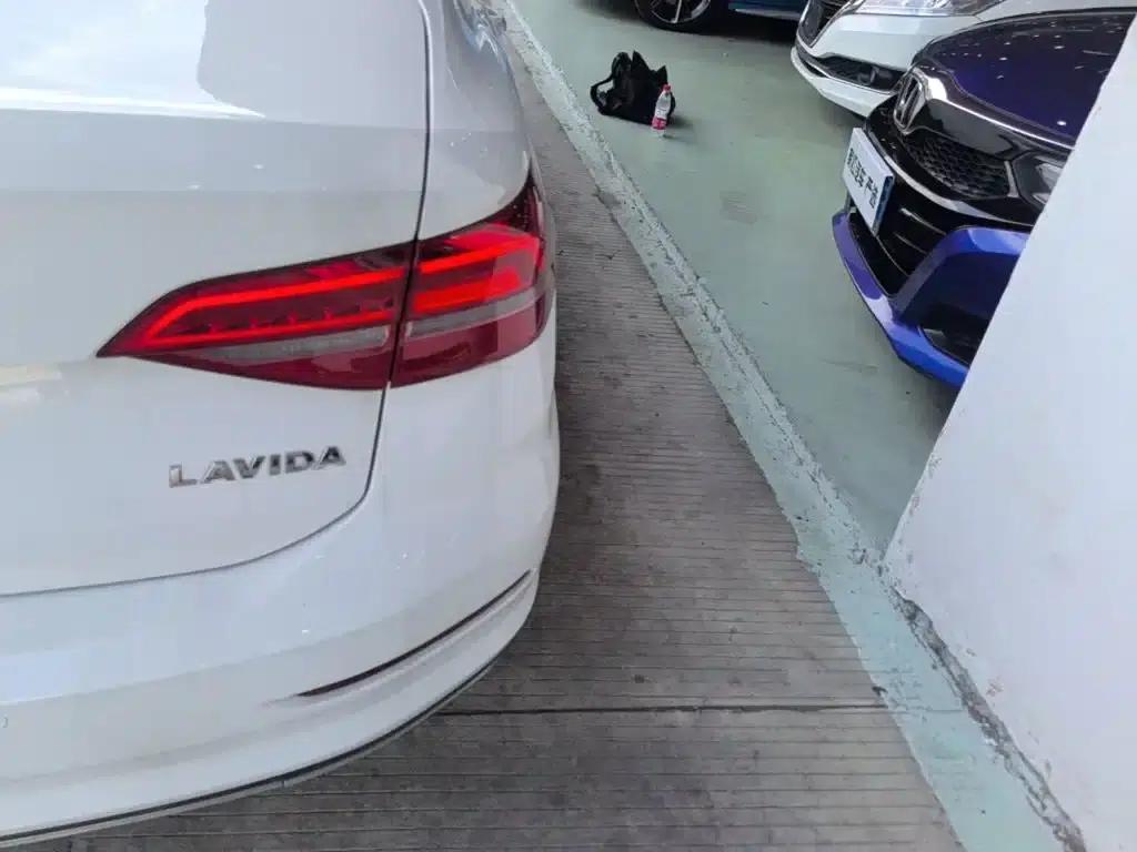 2019 Volkswagen Lavida 1.5L Automatic Comfort Edition (China VI Emission Standard) — миниатюра 8