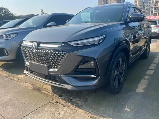 Changan X7 PLUS 2024 1.5T DCT Premium 7-seater